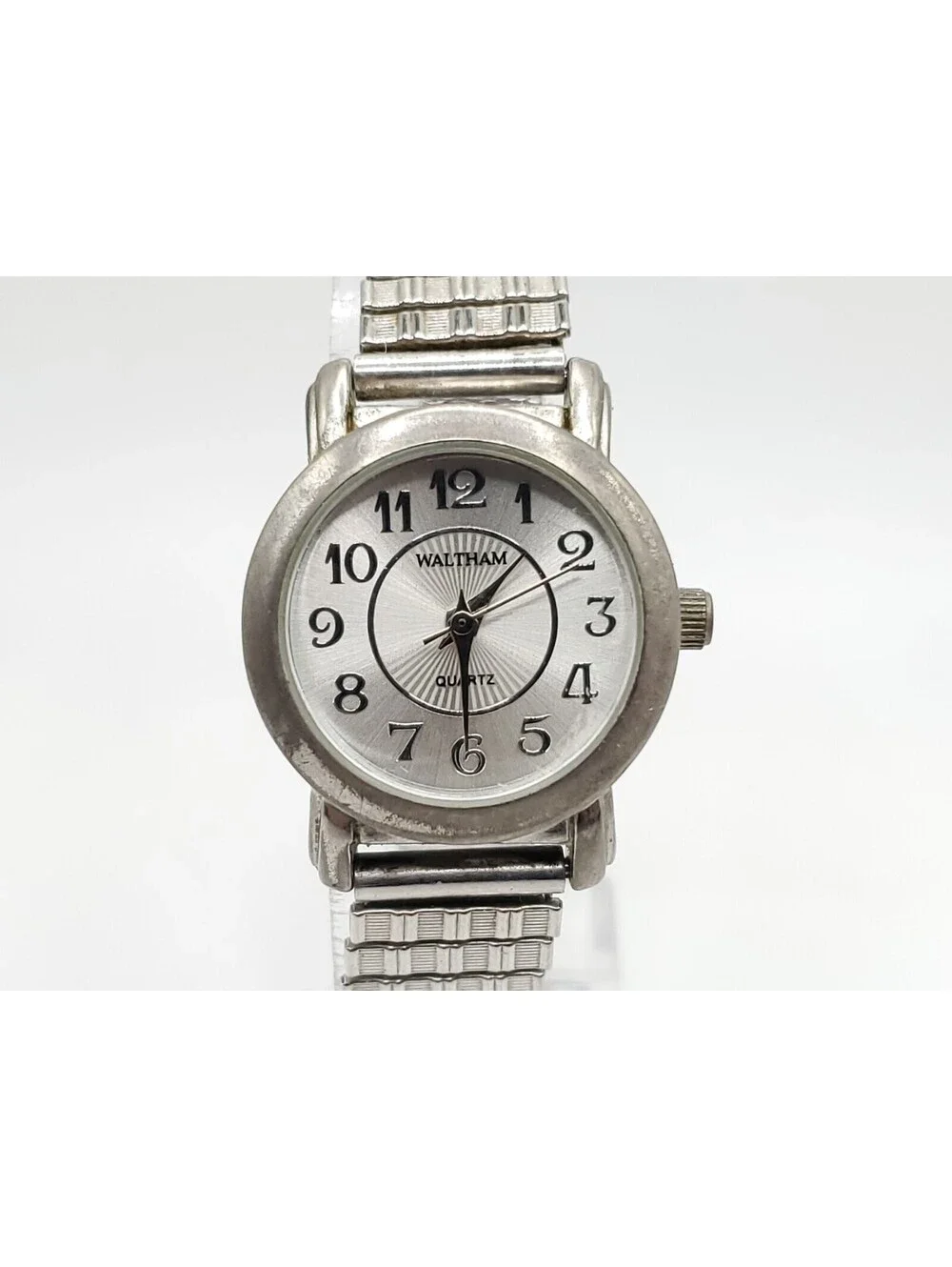 Waltham Quartz Womens Watch New Battery Silver Tone Expandable Band 24mm